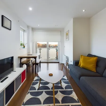 The Peckham Place - 1Bdr Apartment With Balcony
